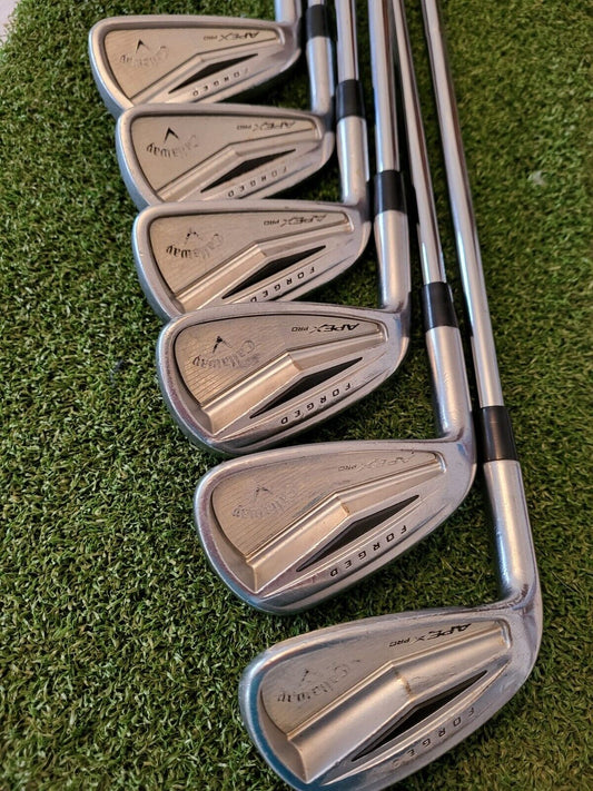 Left Handed Callaway Apex Pro 13 Forged Iron set 4-PW NS Pro 950gh Stiff Shafts